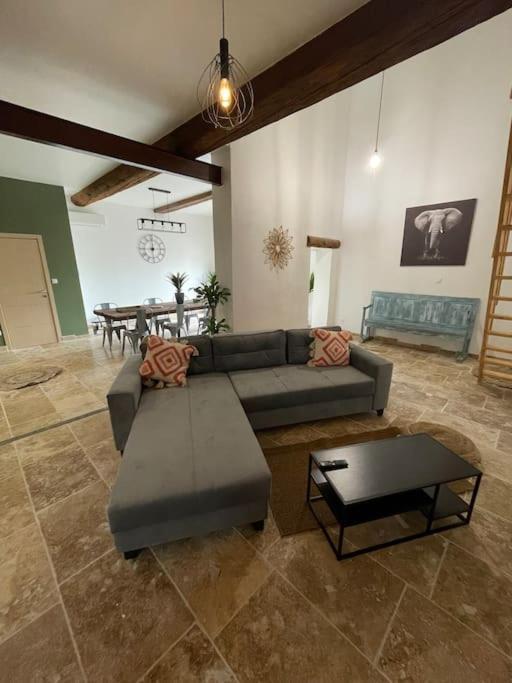 Maison De Charme Avec Piscine Монто Екстериор снимка