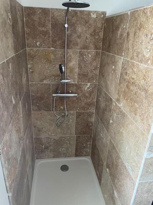 Maison De Charme Avec Piscine Монто Екстериор снимка