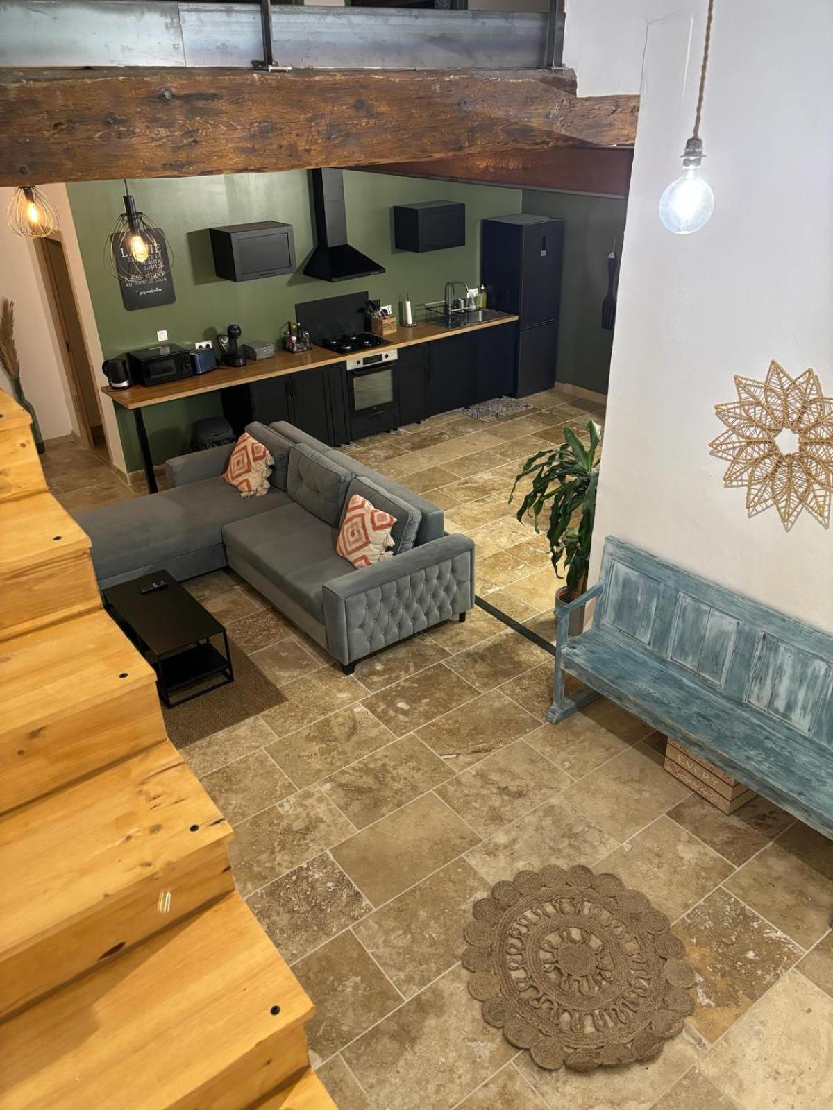 Maison De Charme Avec Piscine Монто Екстериор снимка